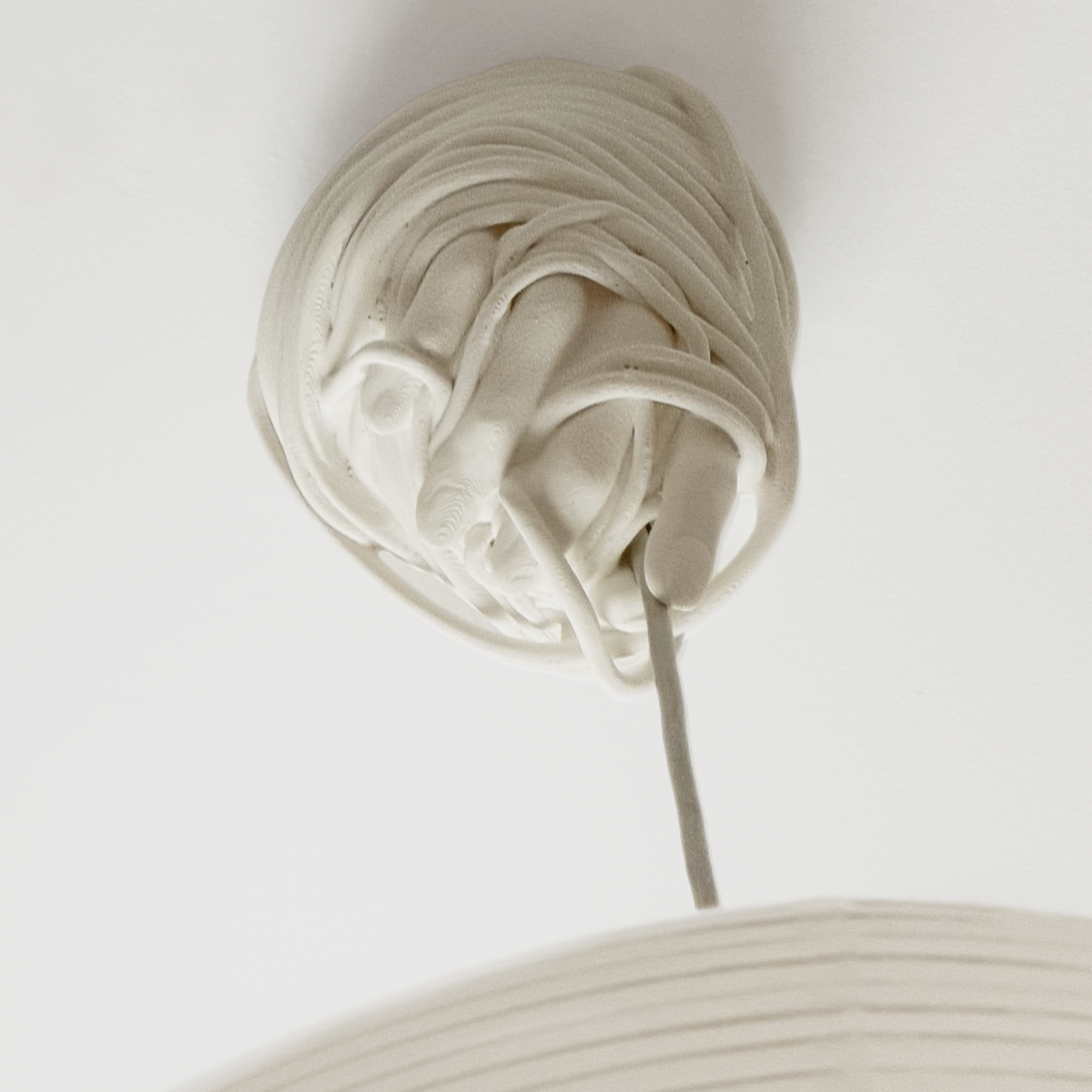 Entangled Light – Hand-Baldachin für Pendelleuchten